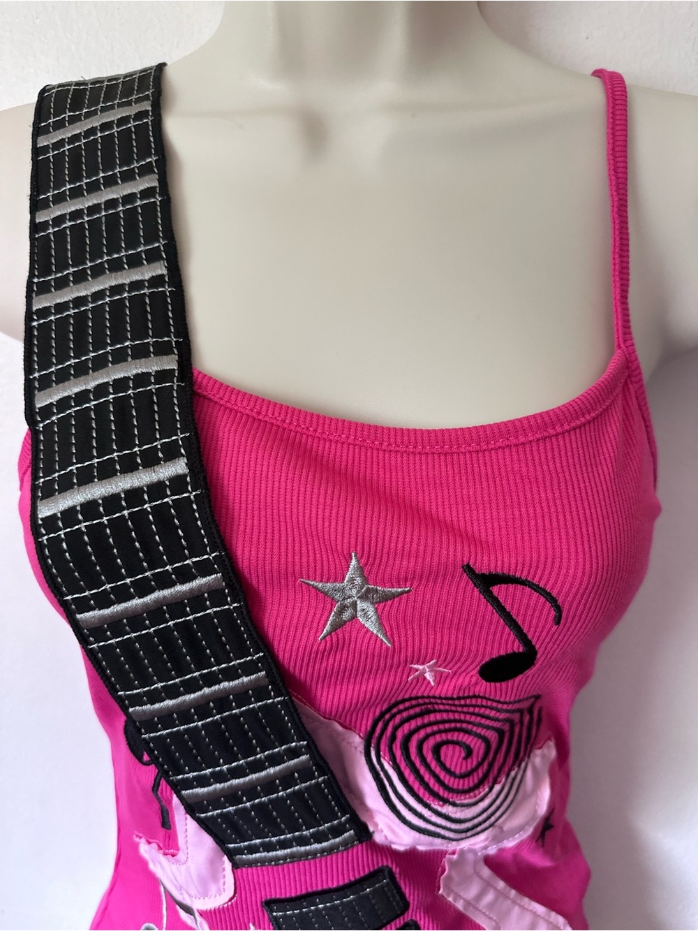 Hot Pink Music Graphic Tank Top - Picture 5 of 7